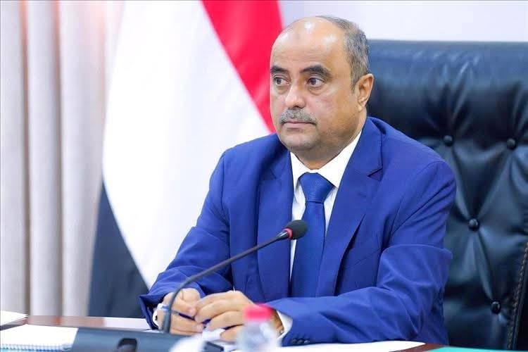 تصريحات رئيس الوزراء تكشف إفلاس الدولة وتثير تساؤلات حول أداء الحكومة