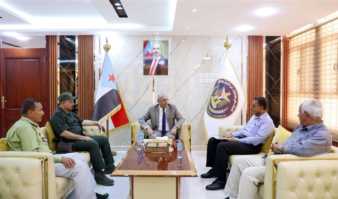 الكثيري يطّلع على نشاط اتحاد التعاونيات الزراعية الجنوبي 