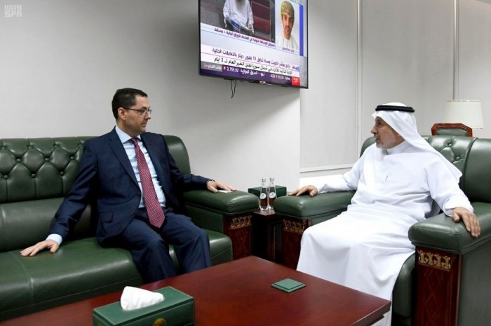  : الربيعة يناقش آخر تطورات الوضع الإنساني في اليمن مع سفير إيرلندا بالسعودية