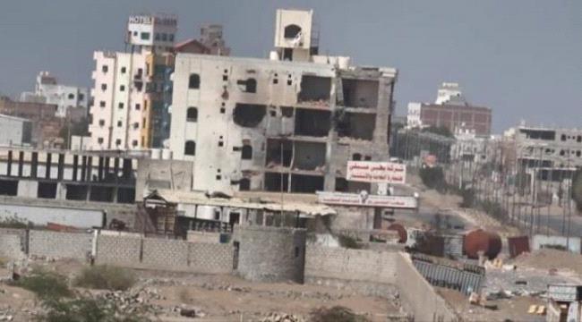 : انتهاكات المليشيات الحوثية تطال الأحياء السكنية في حيس بالحديدة