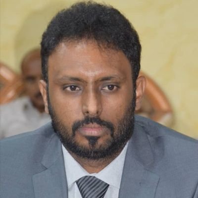 العليمي يوجه بإنهاء تمرد عمرو بن حبريش والتشكيلات المسلحة غير القانونية في حضرموت