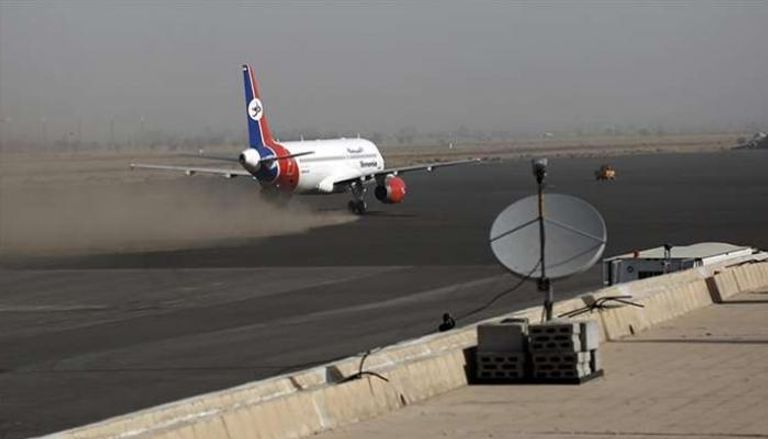 مطار صنعاء يستقبل أولى رحلاته بعد القصف الإسرائيلي