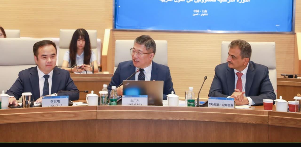 لملس يدعو الصين لإعداد خارطة طريق للتعاون الاقتصادي