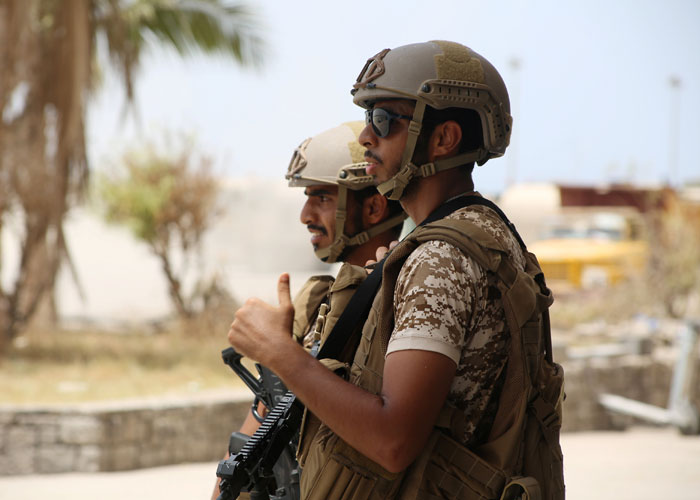 تضحيات الإمارات.. تكشف أصالة الجنوب وغدر الشمال