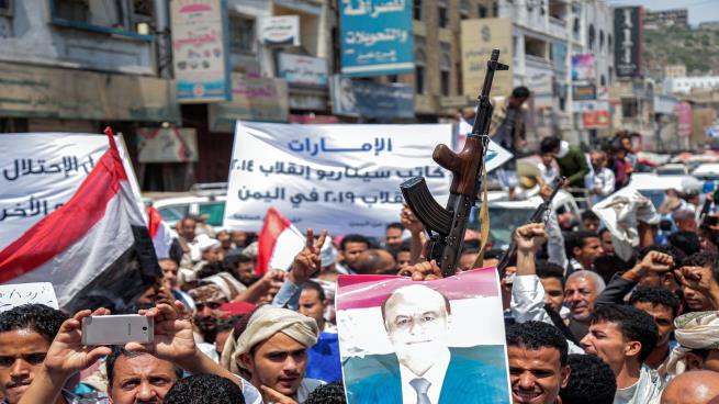  : حكومة الإخوان تنقلب على حوار جدة