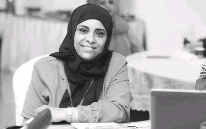 تسجيل صوتي لمديرة نظافة تعز قبل اغتيالها يكشف اسم المجرم والجهة التي تقف خلفه