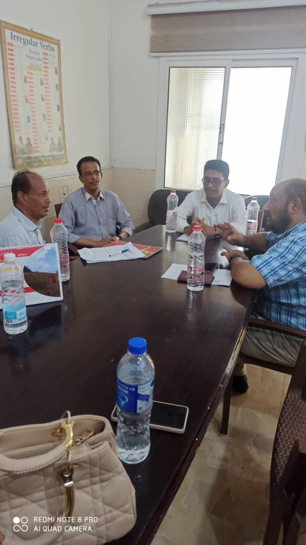 منسقية الانتقالي بكلية اللغات والترجمة جامعة عدن تؤكد دعمها الكامل لقرارات الرئيس الزُبيدي