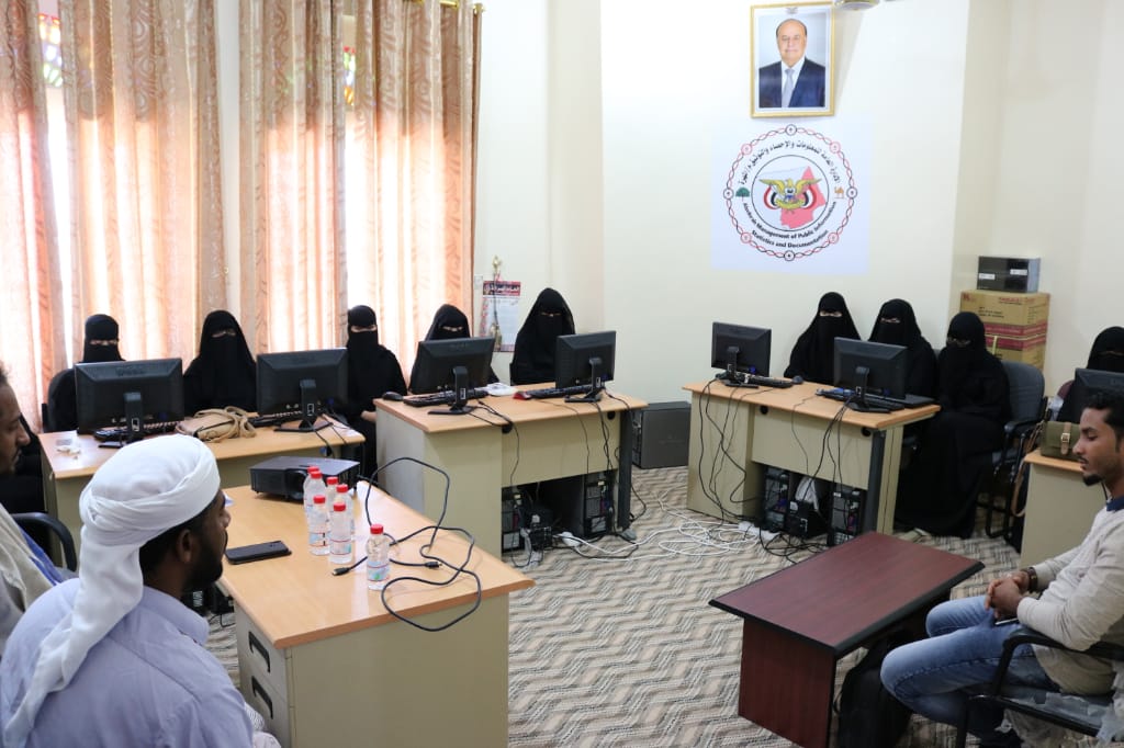  : وكيل أول المهرة يدشن دورة مهارات السكرتارية بإستخدام الحاسوب 