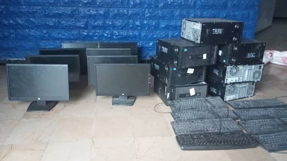 بمتابعة مباشرة من مدير أمن عدن ونائبه.. شرطة الشيخ عثمان تستعيد مسروقات من مدرسة ردفان خلال ساعتين وضبط المتورطين