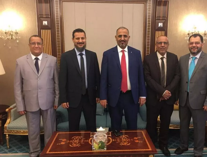  : مصدر بوفد الانتقالي المشارك في مفاوضات الرياض : يؤكد بأن المجلس نجح بتوقيع مسودة الاتفاق .