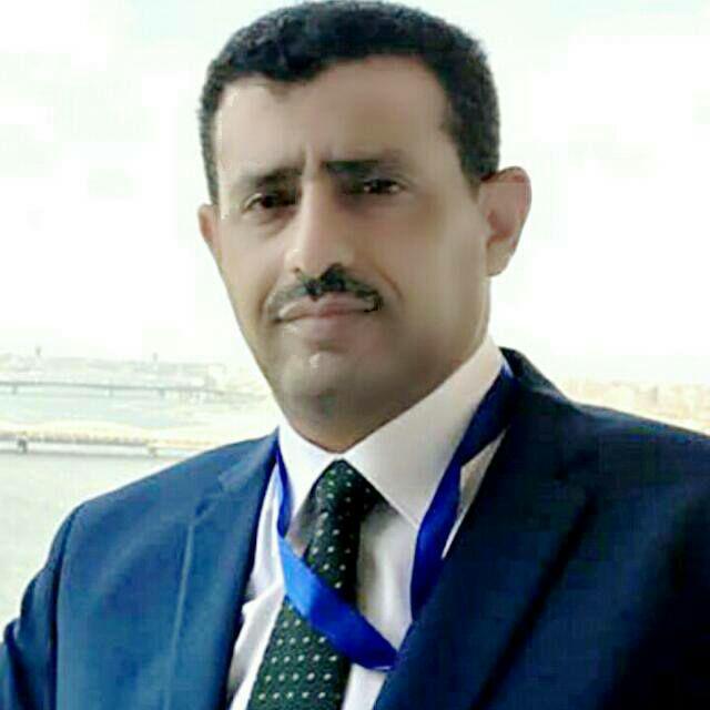  : مستشار عيدروس يوضح حول موقف الانتقالي من عودة كل اعضاء الحكومة