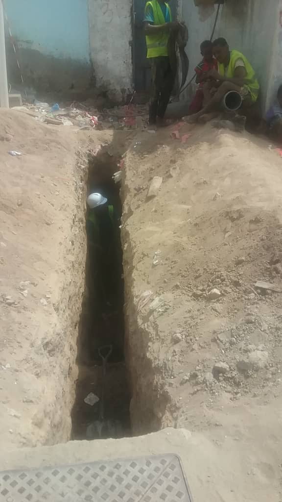  : مدير عام المنصورة يوجه باستكمال اعمال شبكة الصرف للبدء بالسفلته لبلوك37